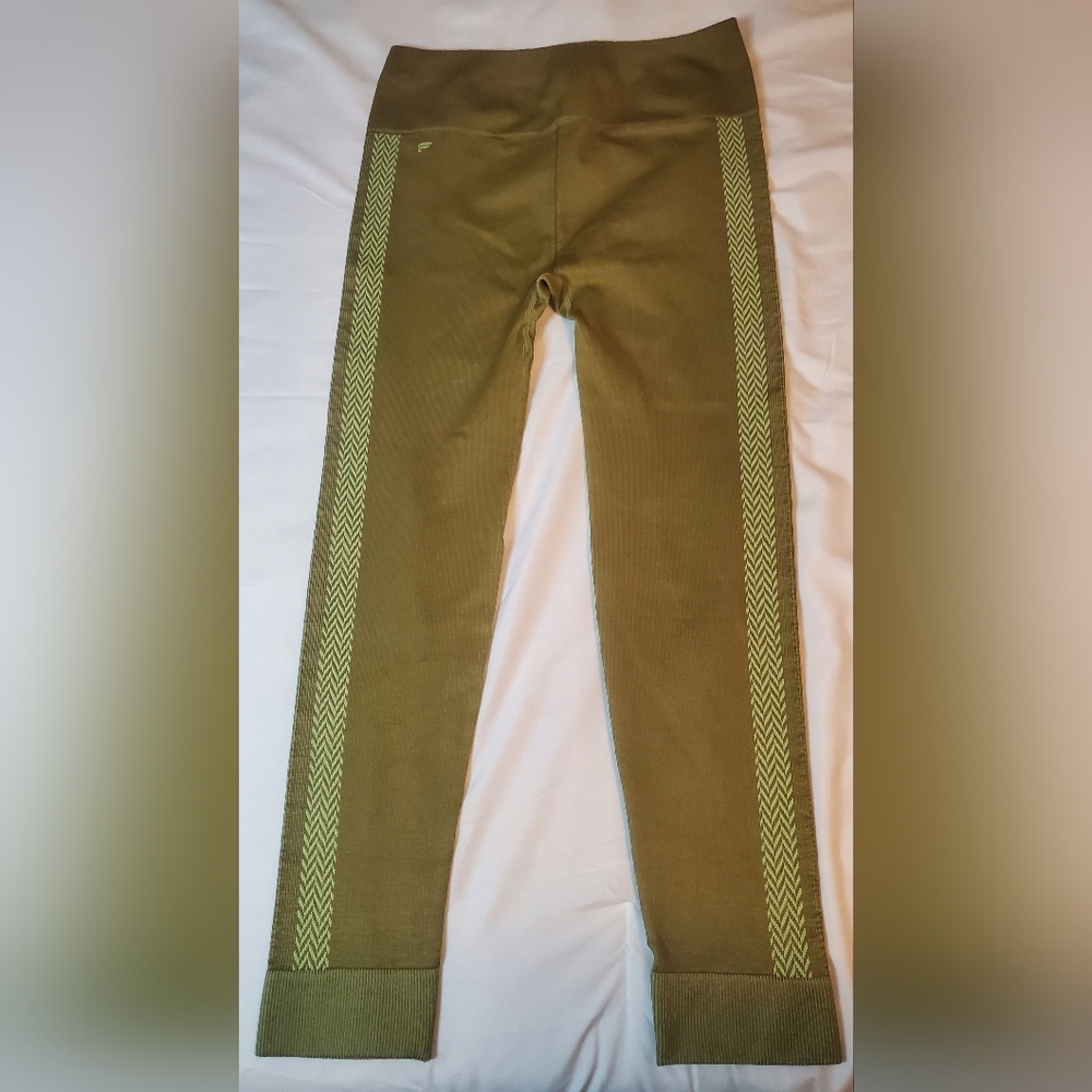 Fabletics Olive Green Seamless Leggings Size:L